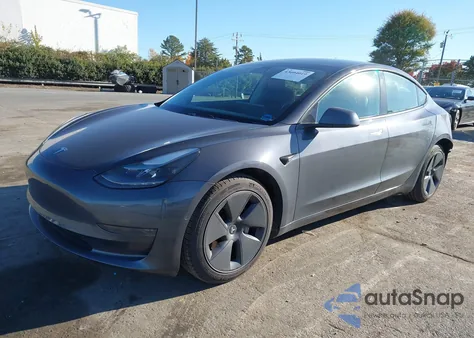 2021 Tesla Model 3 Standard Range Plus Rear-Wheel Drive from USA, damaged, VIN 5YJ3E1EA3MF017517